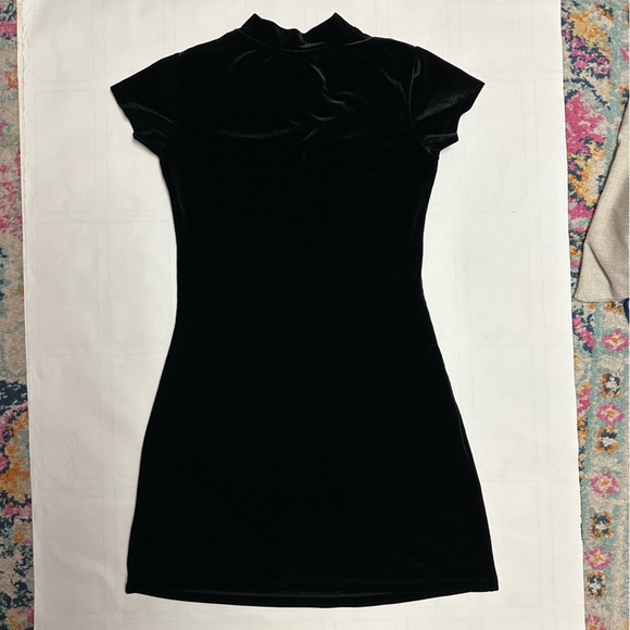 Lazy Oaf Velvet Dress - Picture 14 of 15